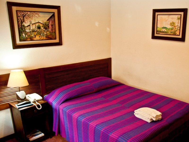 Hotel Arbol De Fuego San Salvador Eksteriør billede