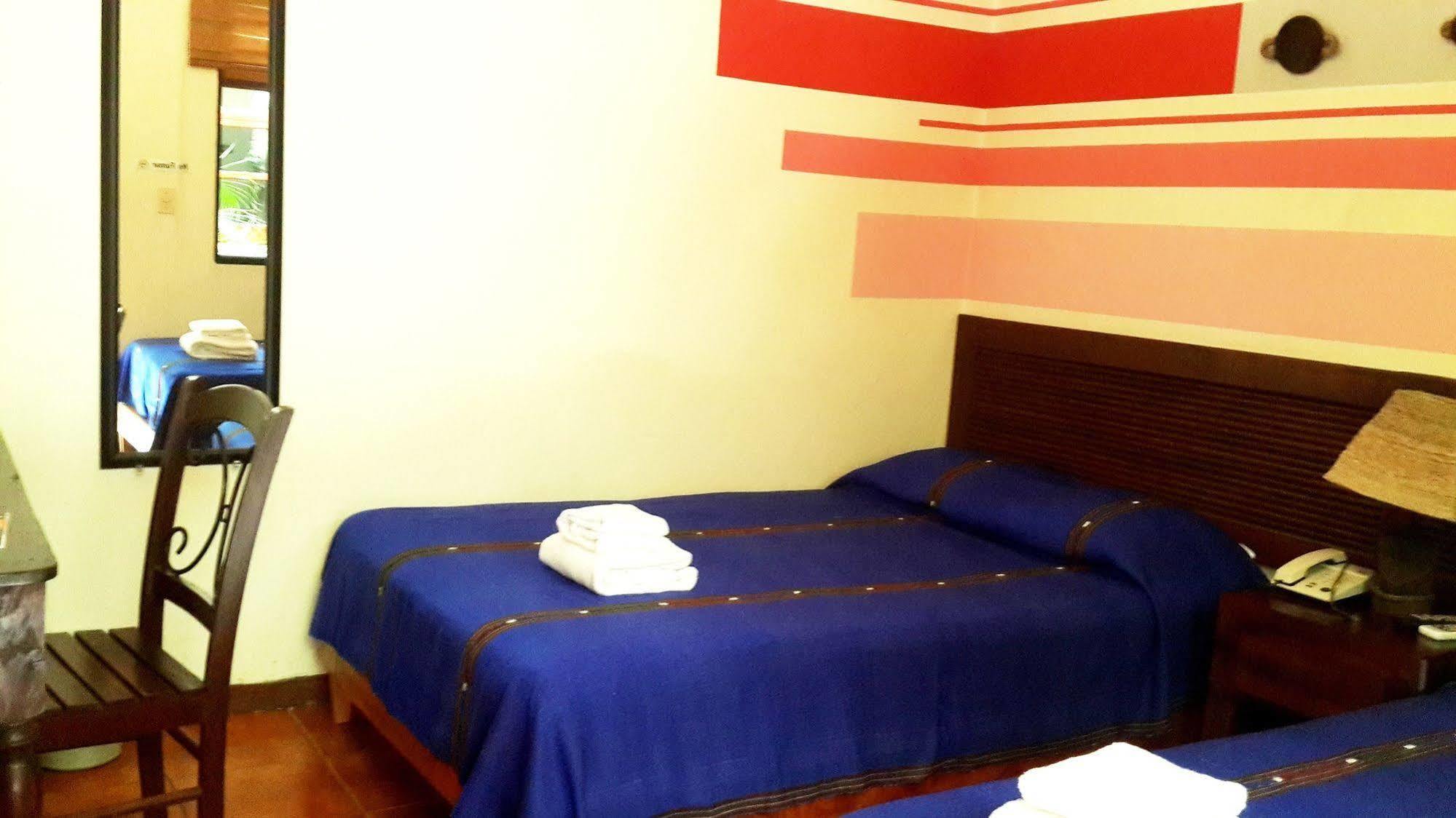 Hotel Arbol De Fuego San Salvador Eksteriør billede
